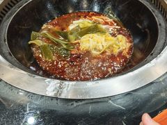 -袁小二大东北铁锅炖(吉祥村总部)