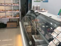 -黑森林饼皇(石龙路总店)
