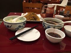-宏状元现熬粥·京味菜(三里河店)