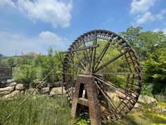 -茅山东方盐湖城景区