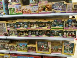 -玩动奇季品牌玩具超市