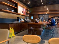 -星巴克臻选(广州高德置地秋广场店)