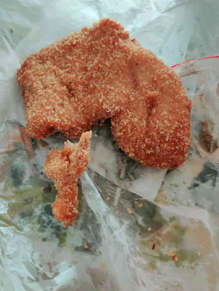 永顺炸鸡店(顺和国际店)-"永顺炸鸡的网红大鸡腿一下买了四个,还有琵.