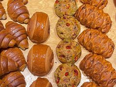 -LANLIZI BAKERY(COSMO店)