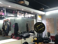 -温鉴良实用咏春拳