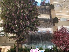 -赛格国际购物中心(小寨店)