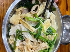 -福屿鲜捞小吃·捞化(福屿总店)