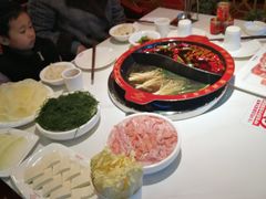 -重庆古城墙火锅(贵阳店)