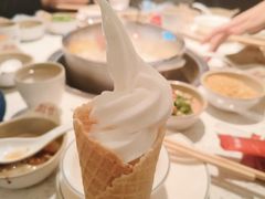 -三人行骨头王火锅(长寿店)