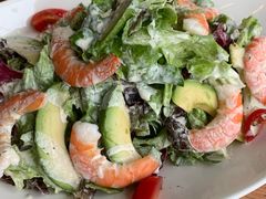 牛油果鲜虾沙拉-UPPER KITCHEN(延安路店)