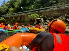 -安吉龙王山峡谷漂流