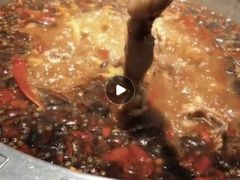 -销魂美蛙鱼头火锅(上海首店)