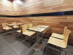 -麦当劳(长江西路得来速店)