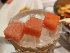 -黄记煌三汁焖锅(新佳丽江汉路店)