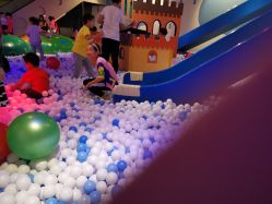 -幻贝家儿童乐园(苏州中心店)