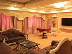 -九号公馆(秦岭路店)