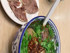 -嘻小北·兰州清汤牛肉面(太平洋森活天地店)