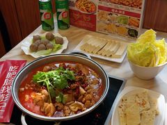 -彭记铁锅肥肠(东四总店)