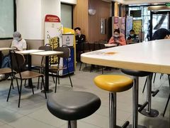 大堂-麦当劳(中唱大厦店)