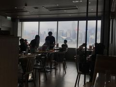 大堂-奇纳百川