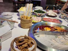-卤校长重庆火锅(国兴店)