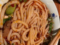 -兵哥豌豆面(雅颂居店)