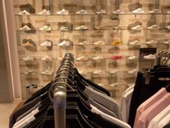 -Onitsuka Tiger(港汇恒隆广场店)