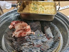 -青瓦餐厅·生鱼片·韩园烤肉(西塔店)