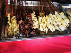 -老鼓楼麻辣烫夹馍