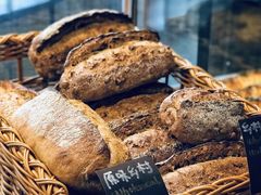 -Dough&Joe团憩(瑞虹天地月亮湾店)