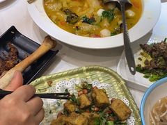 -丁里羊肉小镇(天鹅湖总店)