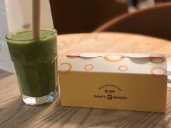 -黛汀烘焙DAINTY BAKERY(代字行合生汇店)