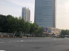 -成隆行·蟹王府(淮海店)