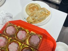 -护国寺小吃店(红莲南路店)
