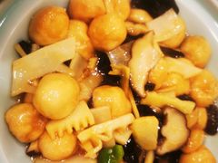 -侬佳蒸菜馆(听潮店)