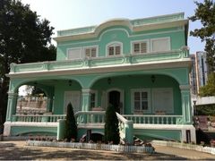 iphone_upload_pic-龙环葡韵住宅式博物馆