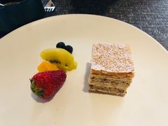 经典拿破仑酥-窗外西餐厅(普罗理想国店)