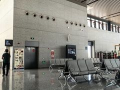 -敦煌莫高国际机场