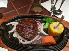 -尊品牛排(中大国际店)