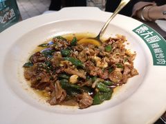 费大厨辣椒炒肉-费大厨辣椒炒肉(高铁吾悦广场店)