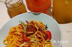Deluxe Meat Sauce Spaghetti