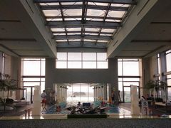 悬空泳池-上海浦东康桥绿地假日酒店