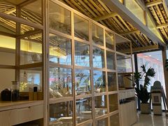 面包甜点陈列柜-ROIIN用心(杭州首店)