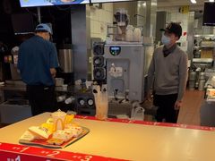 -麦当劳(佛山流行前线店)