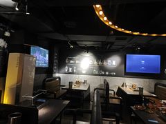 -麦凯伦烧烤·精酿超级工厂店(金桥总店)