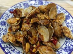 -江城燕子大排档(江汉路步行街店)