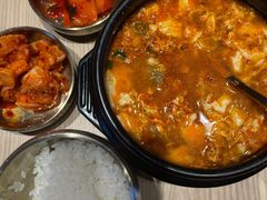 -梨花牛肉汤饭(仁恒伊势丹店)