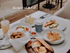 -théATRE茶聚场·餐厅(环球金融中心店)