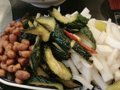 -田家大院东北农家菜铁锅炖(西安总店)