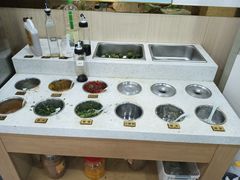 -老何家后安粉·糟粕醋海鲜火锅(三亚湾椰梦长廊店)